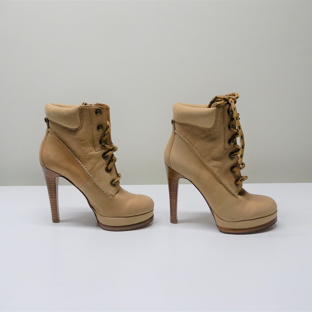Nine West size 5 booties